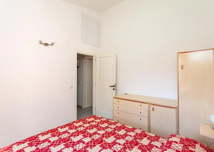 Bilo Suaredda Nyaraló *