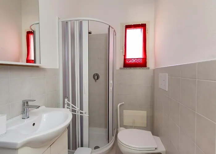 Bilo Suaredda Nyaraló *